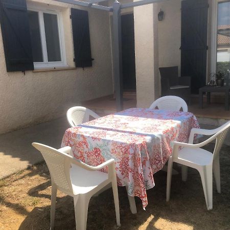 Les Amandiers Abeilhan Exterior foto